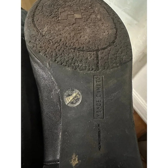 Vince Camuto Women’s size 7.5 Black Boots - Picture 8 of 8